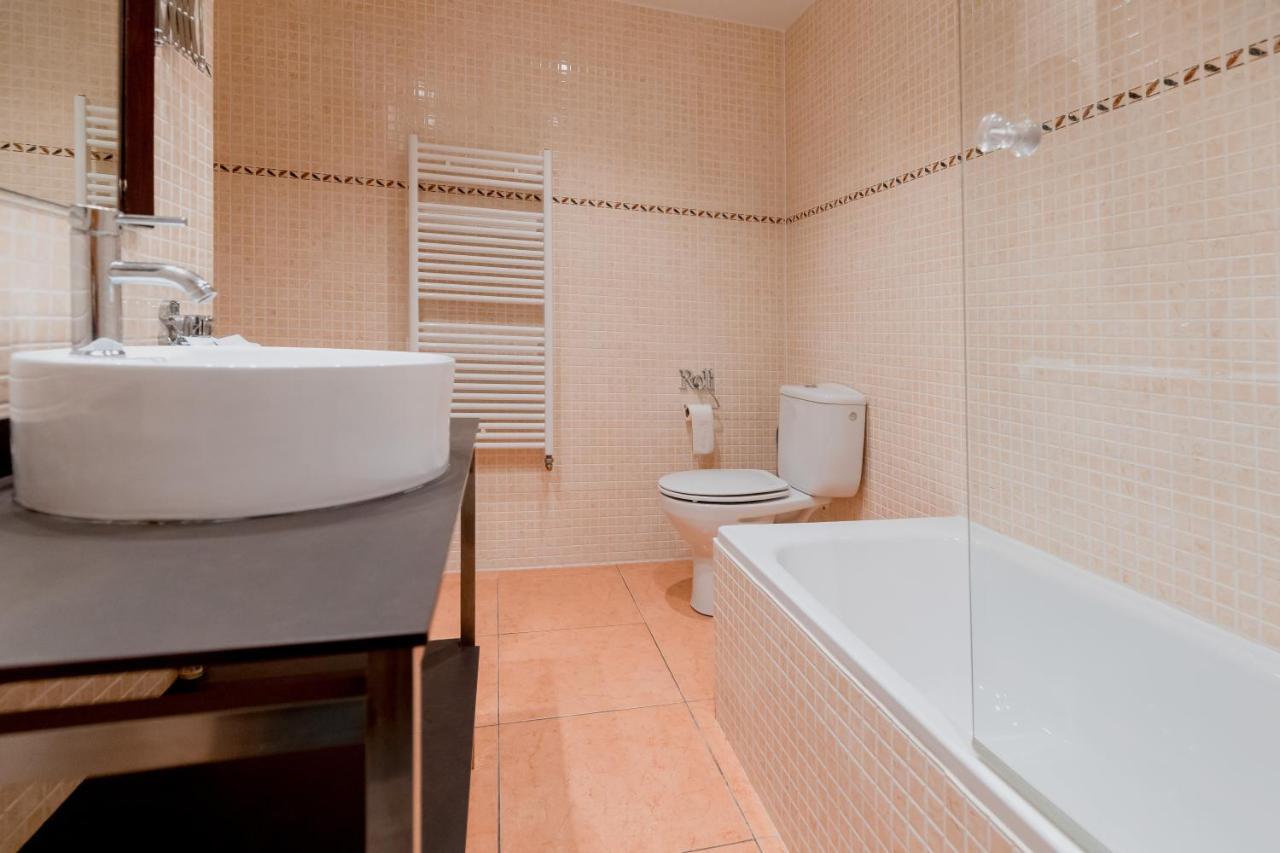 Pierre & Vacances Aparthotel La Tulipa オルディノ エクステリア 写真