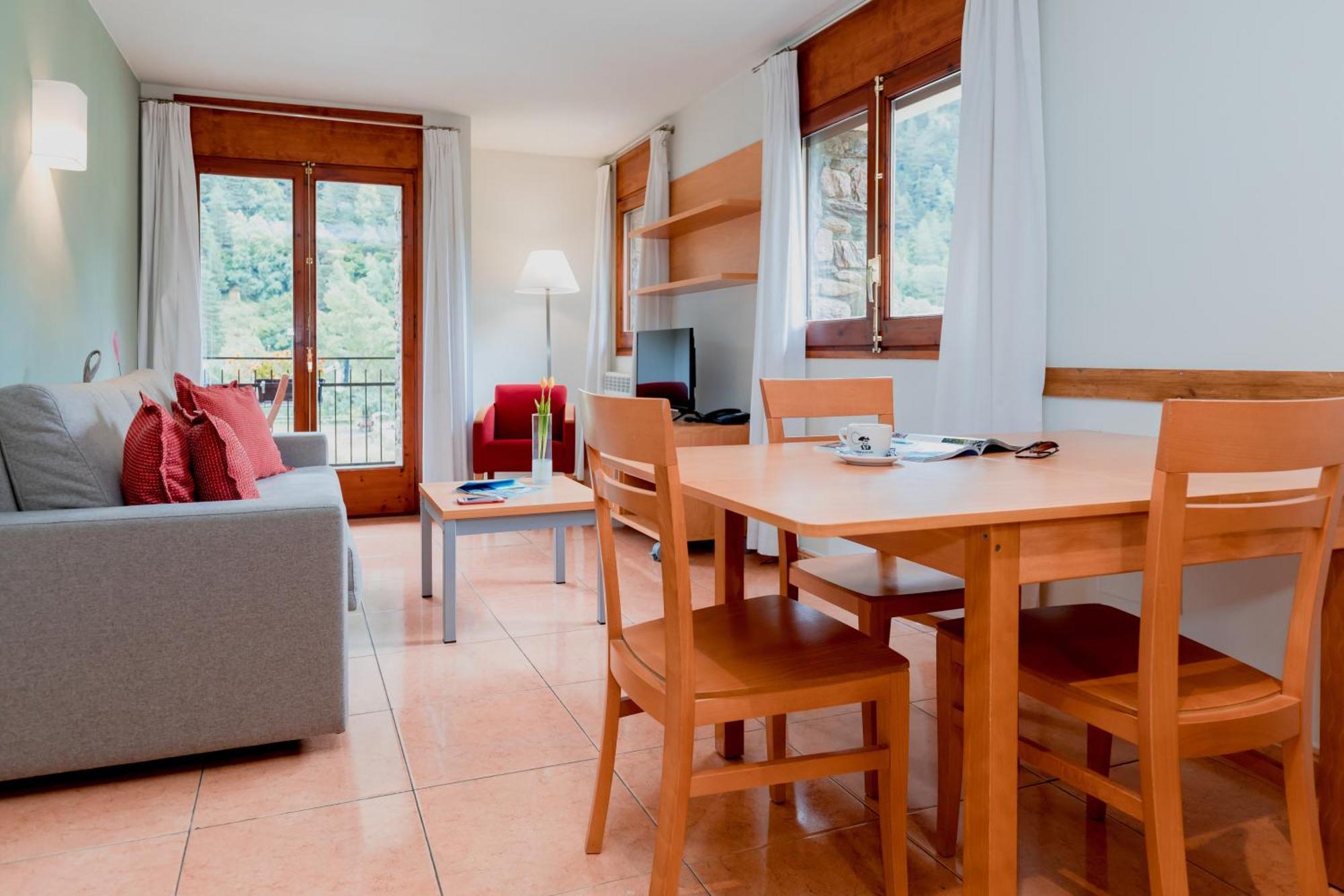 Pierre & Vacances Aparthotel La Tulipa オルディノ エクステリア 写真