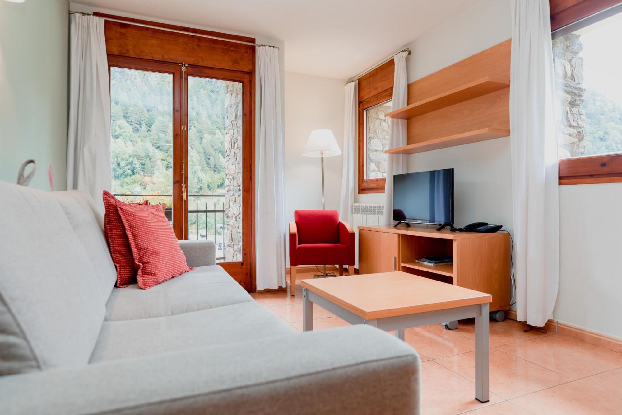 Pierre & Vacances Aparthotel La Tulipa オルディノ エクステリア 写真