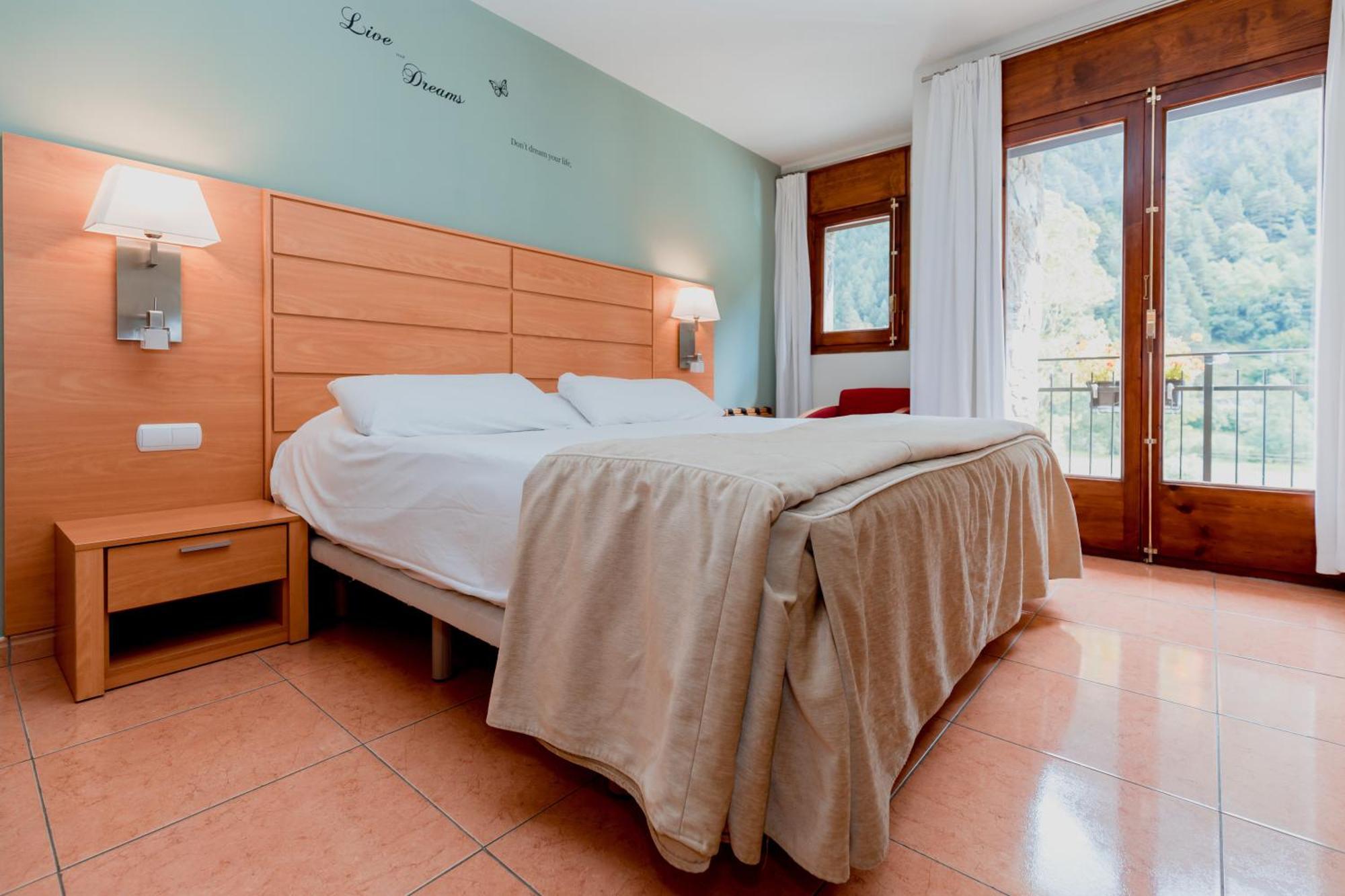 Pierre & Vacances Aparthotel La Tulipa オルディノ エクステリア 写真